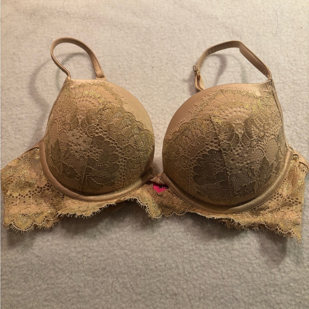 Bra from La Senza, Beyond Sexy collection size 34B